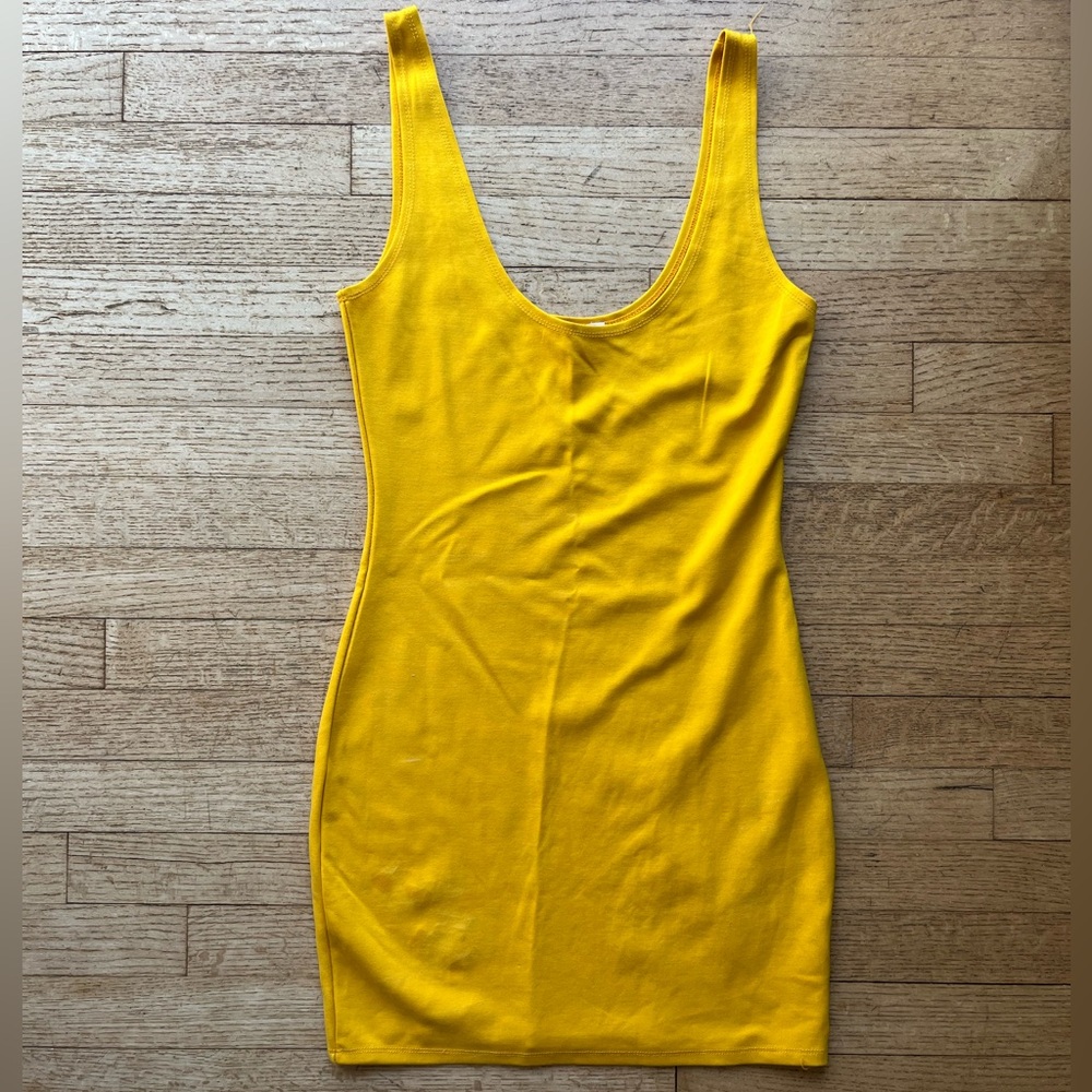 Revamped Yellow Sleevless Dress